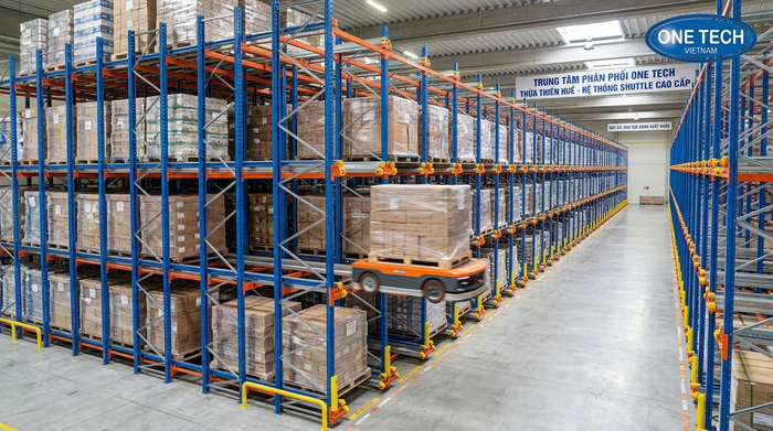 Tổng quan hệ thống kệ Radio Shuttle Thừa Thiên Huế Kệ Radio Shuttle Thừa Thiên Huế trong kho chứa pallet mật độ cao